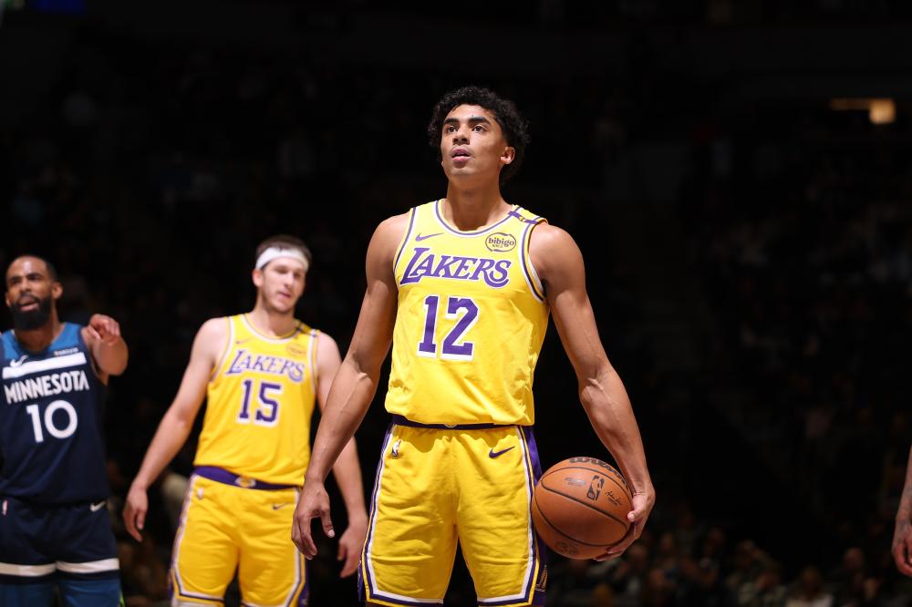 员在场上表 员在场上表